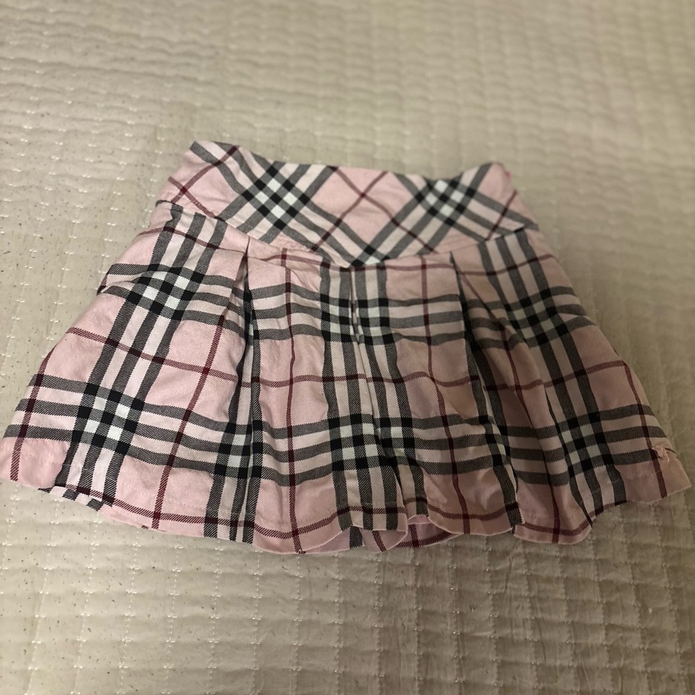 5t girls Burberry skirt